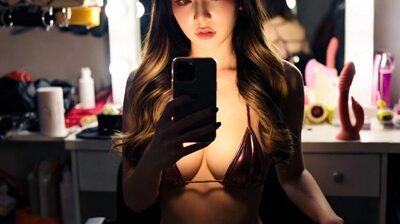 เสียงไทยสุดเดือดจากห้องแต่งตัว: น้องเน็ตไอดอลกับผู้จัดการส่วนตัวหลังไลฟ์